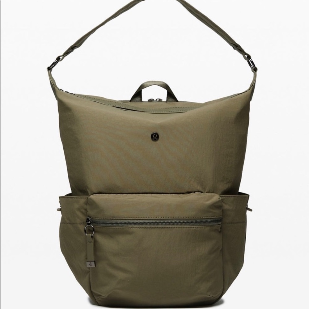 NWT Lululemon Easy Days 20L backpack/ Tote